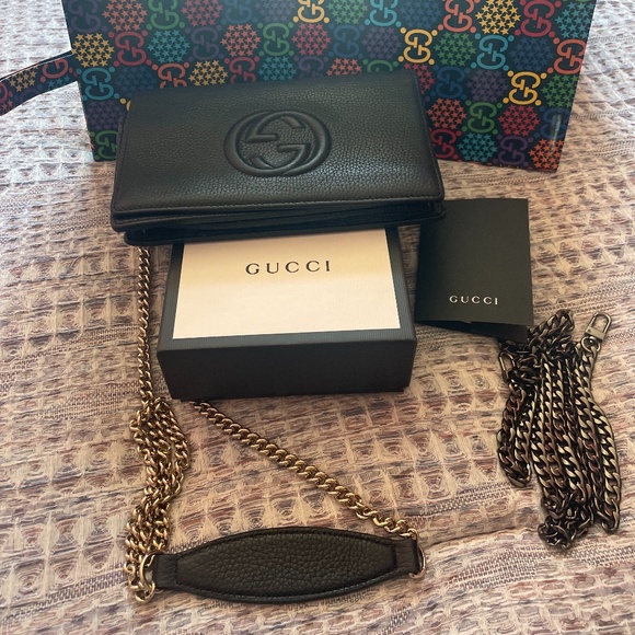 *SOLD* Gucci Wallet on Chain - Picture 1 of 8